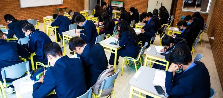 ¿Vas a presentar la prueba Saber 11? Conéctate a estas sesiones virtuales 👇🏻
