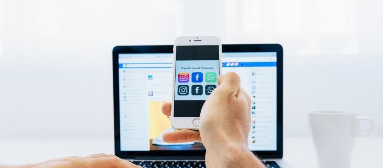 Banco de imágenes Computador y celular