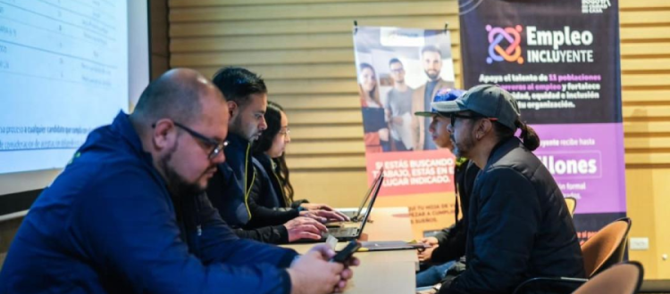 Personas reunidas Foto: Secretaría de Desarrollo Económico