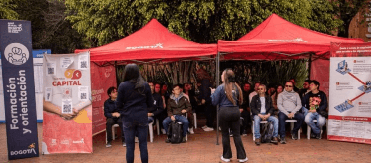 Personas reunidas Foto: Secretaría de Desarrollo Económico