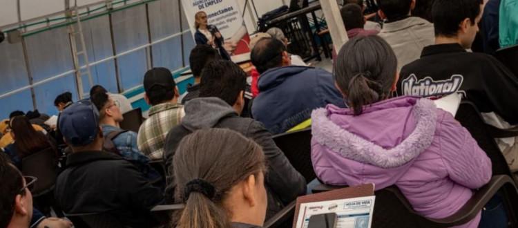 ciudadanos en una feria de empleo Foto: Secretaría Distrital de Desarrollo Econó
