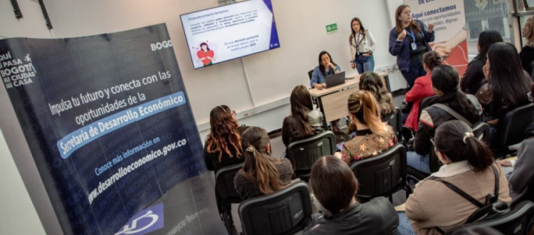 Personas reunidas Foto: Secretaría de Desarrollo Económico