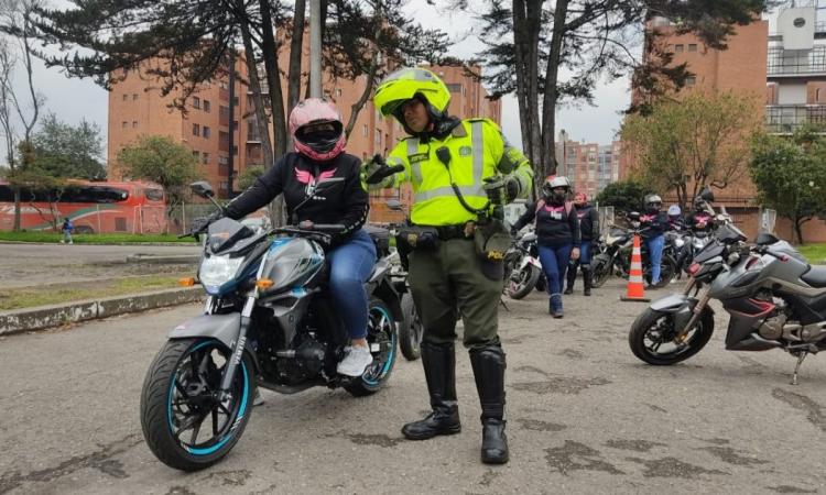 Curso gratuito para motociclistas en Bogotá del sábado 22 de julio