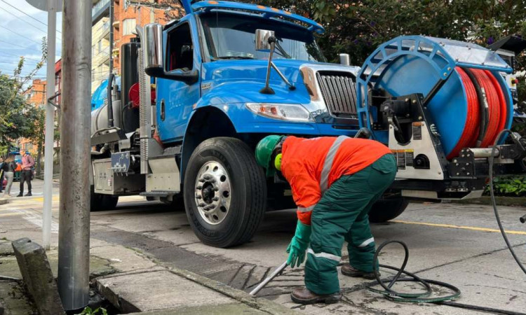 Racionamiento de agua Bogotá 29 de septiembre regresan turnos diarios 