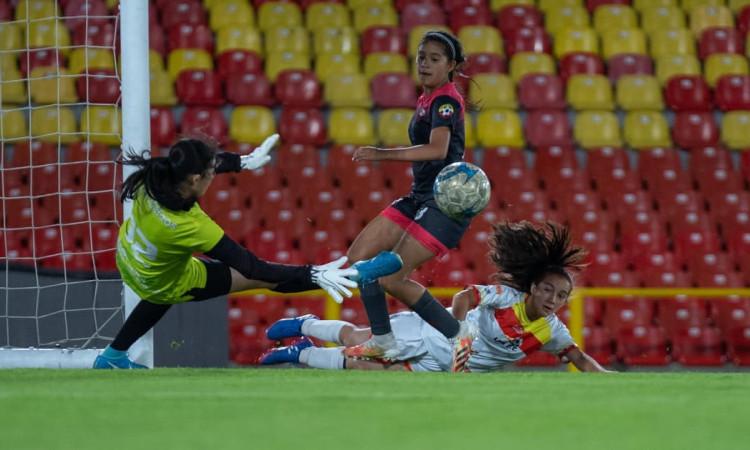 Canteranas al Estadio, Final del Torneo de Fútbol Femenino en Bogotá