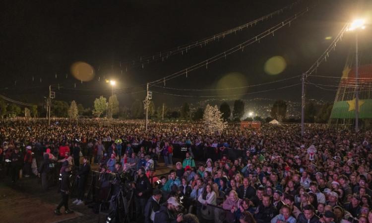 Fotos: Encendido de la Navidad 2025 en el parque El Tunal en Bogotá