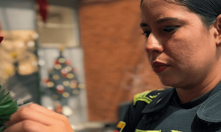 Imagen de la patrullera Valentina Ortega de la estación de Puente Aranda