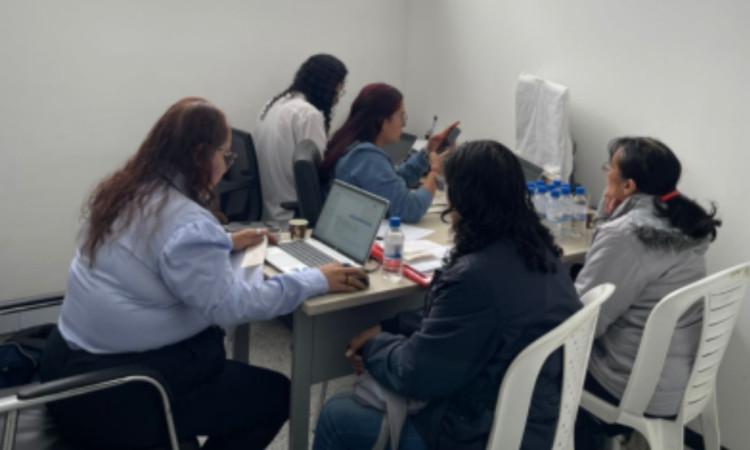 Foto de la Brigada de Soluciones en Salud que permitió acceso a 400 servicios y trámites de salud en la Casa de Justicia de Fontibón.