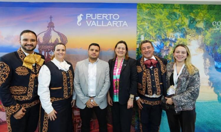 Foto del acuerdo firmado entre Bogotá que fortalece proyección de turismo con el Estado de Jalisco en México