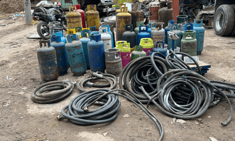 Foto de un grupo de cilindros 