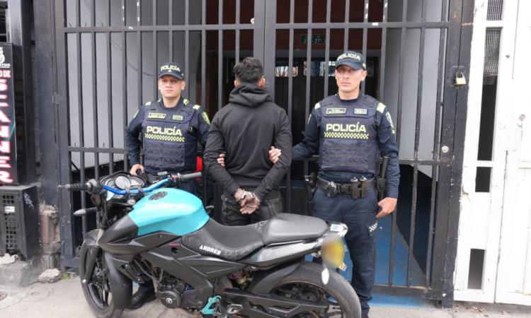 Hombre capturado y moto recuperada durante mega intervención