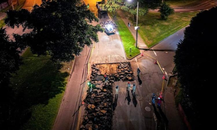 Foto de trabajos adelantados en la carrera Séptima. 