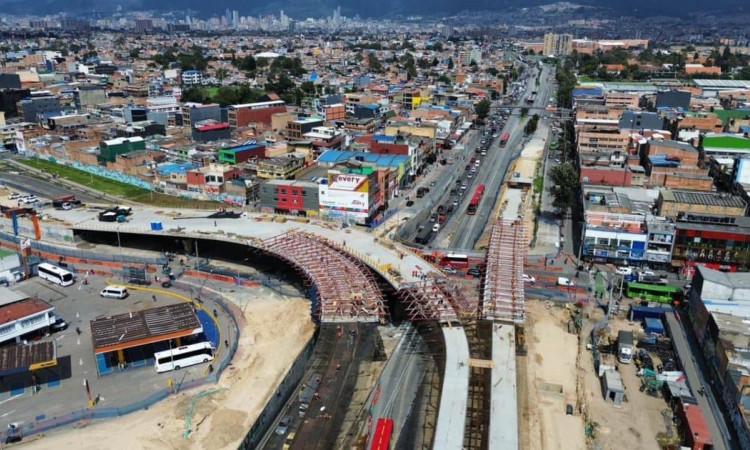Foto de obra del puente de Venecia