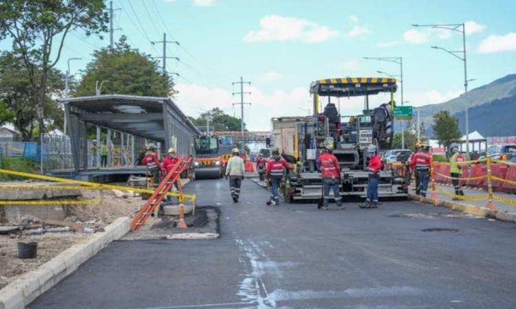 Foto de las obras de ampliación de las estaciones de TransMilenio Calle 187 y Terminal en Bogotá
