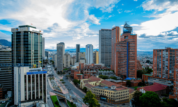 Imagen panorámica de Bogotá desde la Carrera Séptima