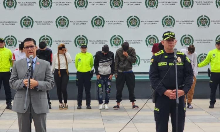 Secretario César Restrepo y general de la Policía de Bogotá, Giovanni Cristancho