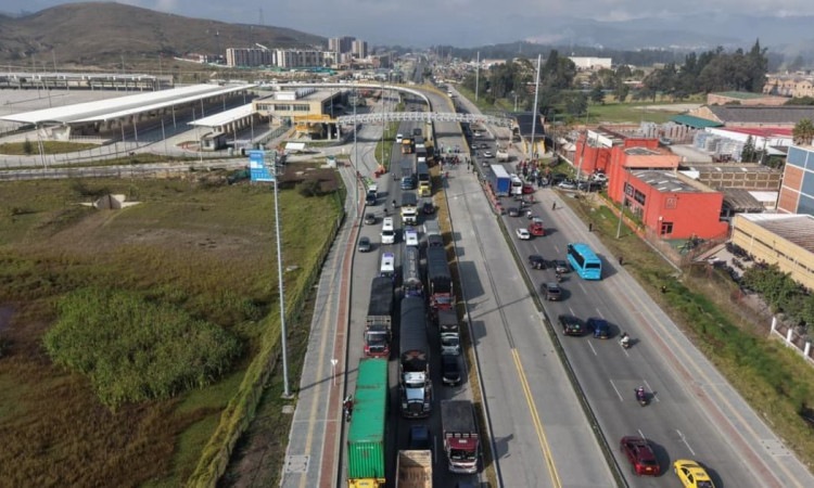 Foto de la autopista Sur en Soacha.
