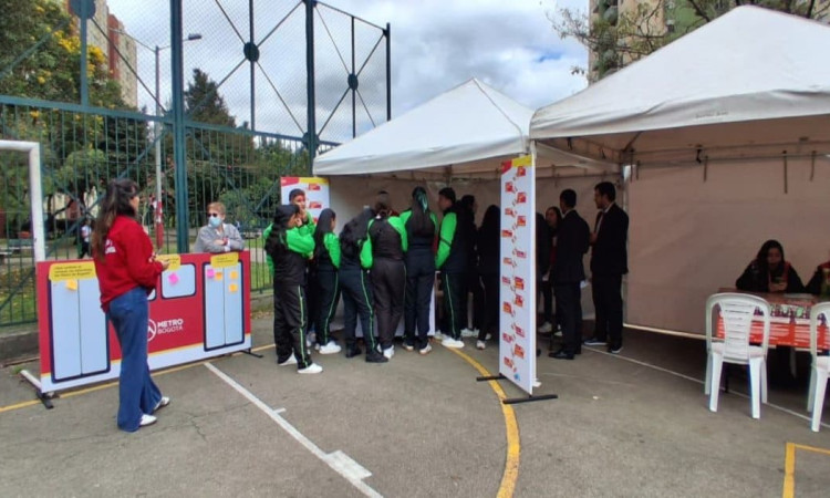 Foto de actividad de la Empresa Metro de Bogotá