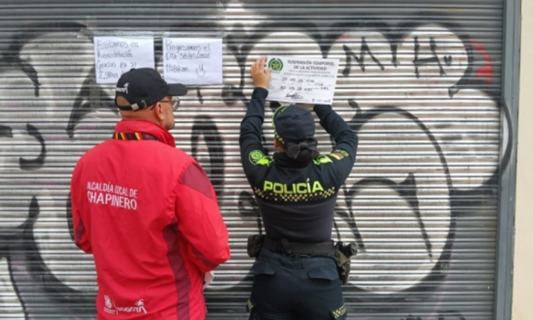 Foto de funcionarios del Distrito en operativo de seguridad