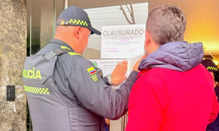 Foto de operativo en un establecimiento de Usme