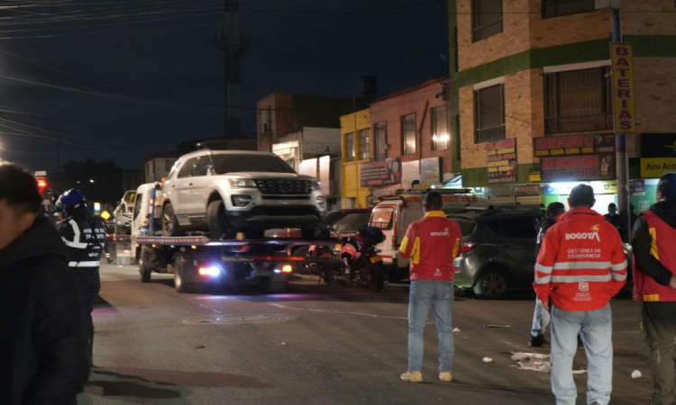 Foto de funcionarios del Distito en un operativo de control 