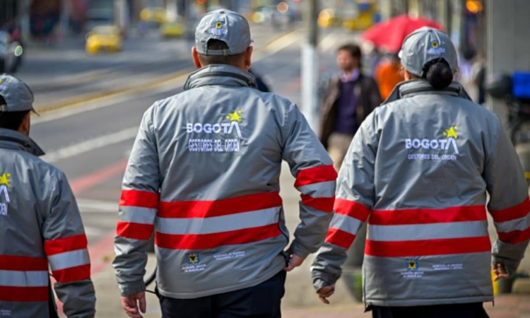 Foto de un grupo de Gestores del Orden en Bogotá 