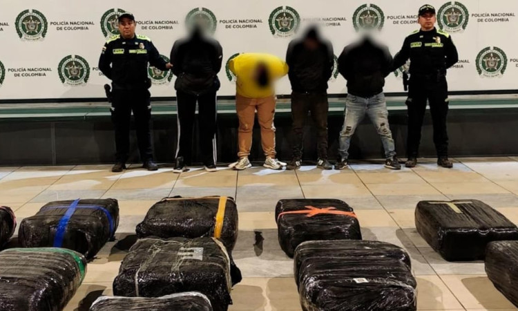 Cuatro personas fueron capturadas bajo la fachada de una fundación