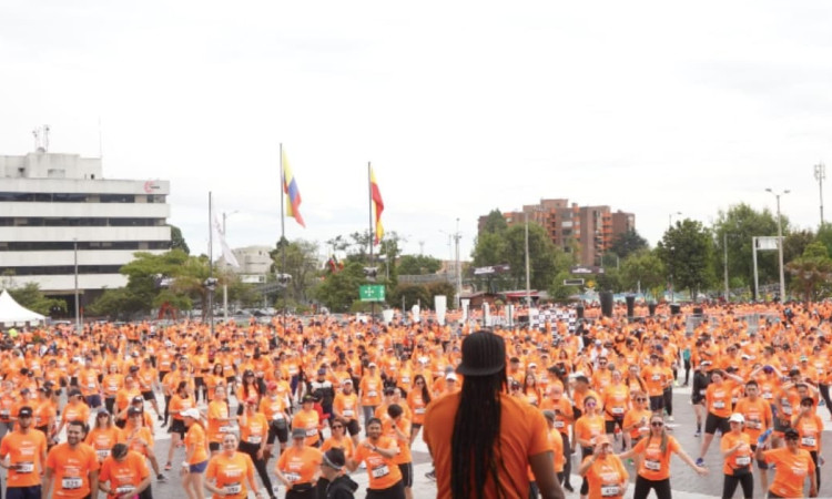 Foto de atletas de la carrera Bodytech en Bogotá.
