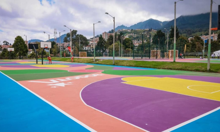 Cancha en el parque San Cristóbal