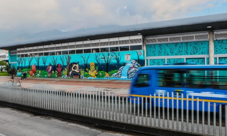 Foto de un bus TransMiZonal