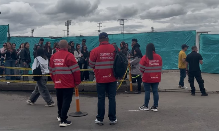Foto del equipo de Seguridad en inmediaciones al estadio El Campín