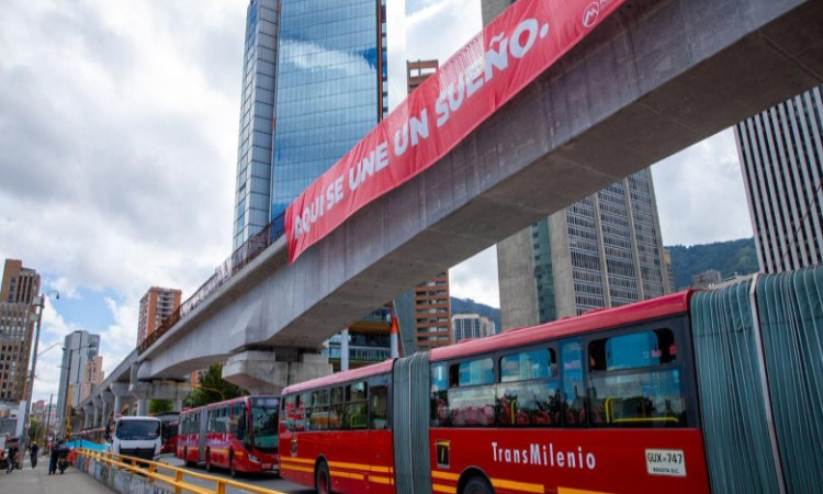 Fotos puente ferroviario del Metro Bogotá avenida Caracas calle 26 