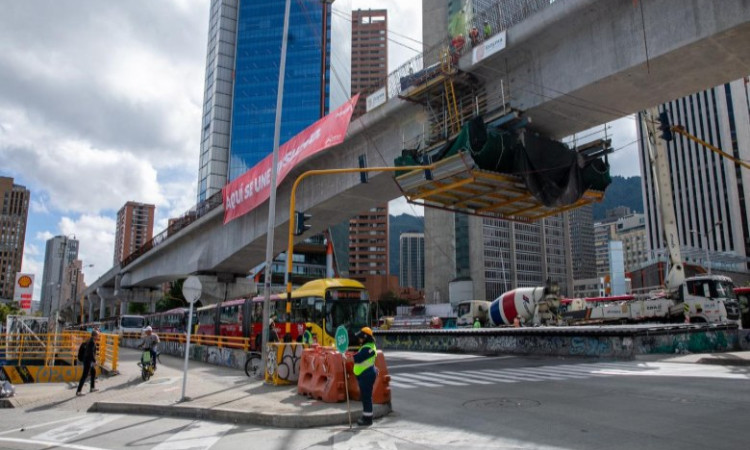 Fotos puente ferroviario del Metro Bogotá avenida Caracas calle 26 