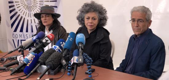 Doris Salcedo en rueda de prensa en Plaza de Bolívar