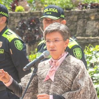 Alcaldesa destaca a Comando Antiatraco y ratifica lucha contra crimen |  Bogota.gov.co