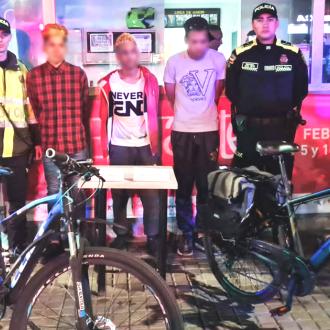 La Policía recuperó una bicicleta hurtada y capturó al presunto ladrón |  Bogota.gov.co