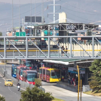 Cómo llegar a Linio Colombia en Chapinero en SITP o Transmilenio?