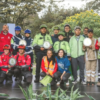 Distrito presentó Las fuerzas de la bici equipo que recorre Bogotá