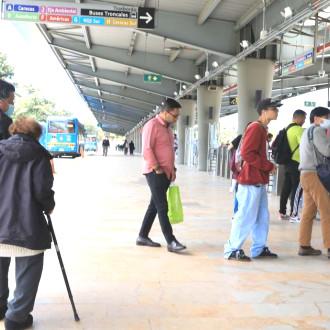 Subsidios transporte público Bogotá pasajes gratis TransMilenio 2025