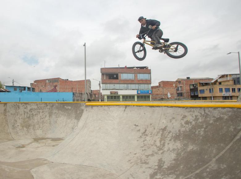 El sakatepark que tanto pedían los jóvenes, ahora es una realidad - Foto: Alcaldía de Bogotá.