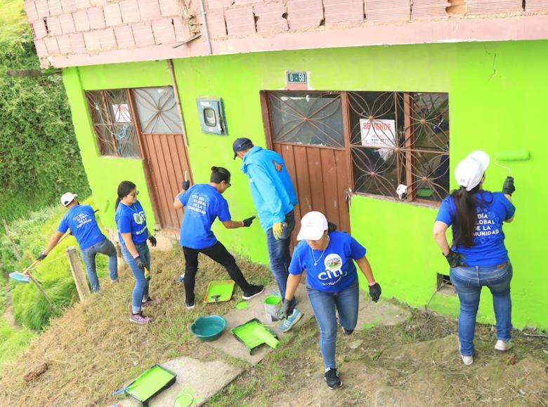 Habitarte, color y vida en una jornada solidaria entre vecinos y voluntarios - Foto: Secretaría de Hábitat.