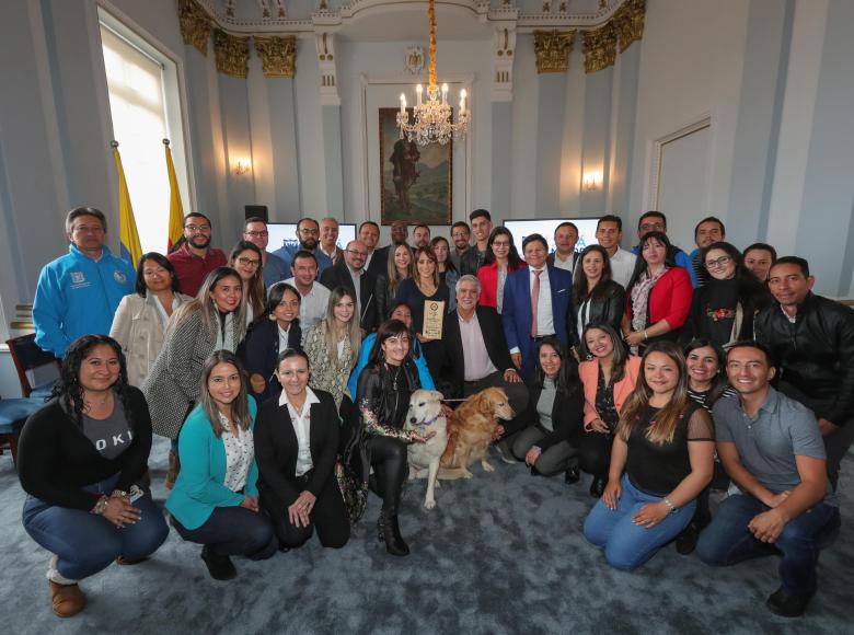 El apoyo a animales vulnerables es posible con el trabajo de entidades, organizaciones, personas y las secretarías de Ambiente, Salud, Educación, Gobierno, Seguridad, Integración Social y Bogotá Participa, Bomberos y Policía Nacional.