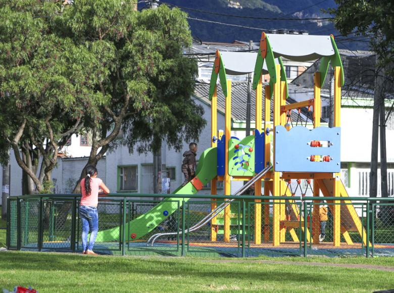 El parque cuenta con iluminación lo que permitirá que sea aprovechado también en horario nocturno con total seguridad - Foto: I.D.R.D.