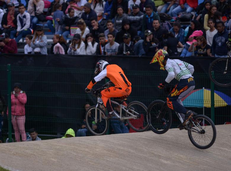 El evento contó con gran afluencia de público en las competencias finales - Foto: I.D.R.D.