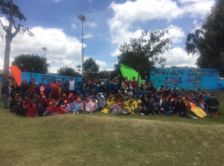 La cita se dio en el Parque el Tunal ubicado en la localidad de Tunjuelito. Niños, niñas y adolescentes con discapacidad de los Centros Crecer y sus familias disfrutaron de esta jornada.