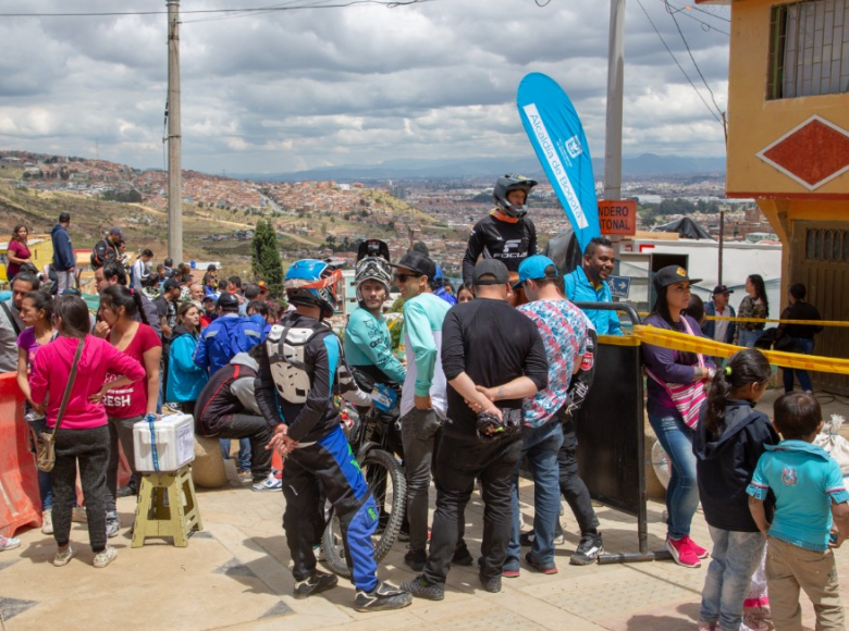 Los habitantes acompañaron en toda la jornada - Foto: Instituto Distrital de Turismo/Jota Moreno.