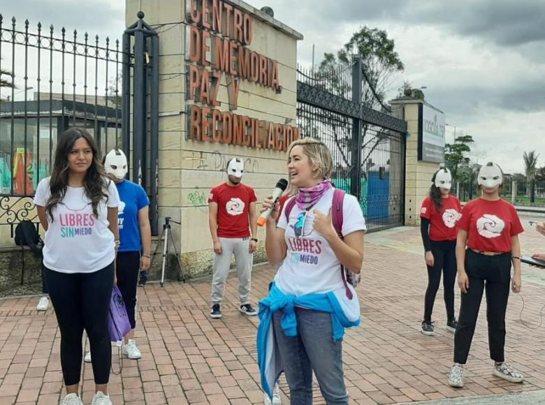 Ángela Anzola, Secretaria de la Mujer, reiteró el compromiso del Distrito con las niñas - Foto: Twitter Secretaría Distrital de la Mujer.