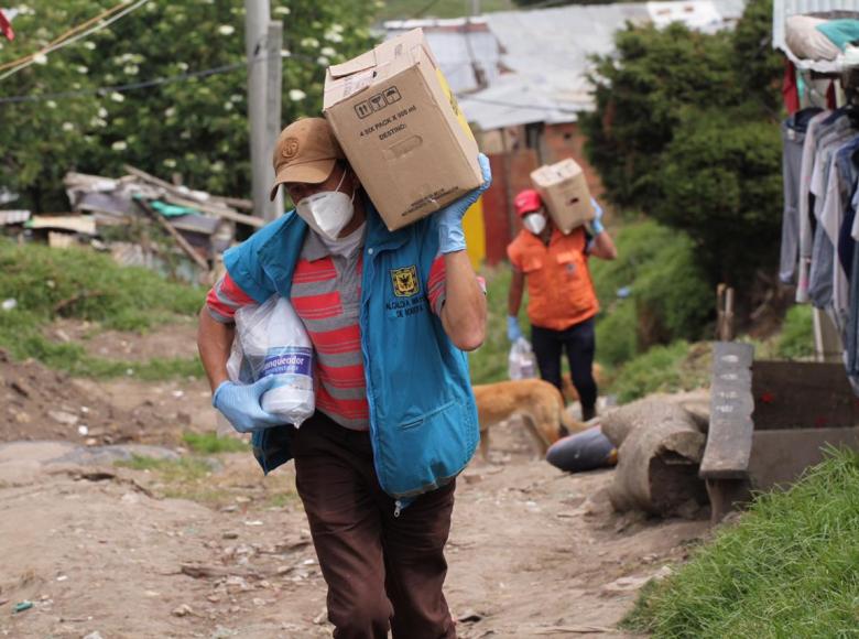 Aún faltas más familias que en los próximos días recibirán un alivio gracias a tu aporte solidario.