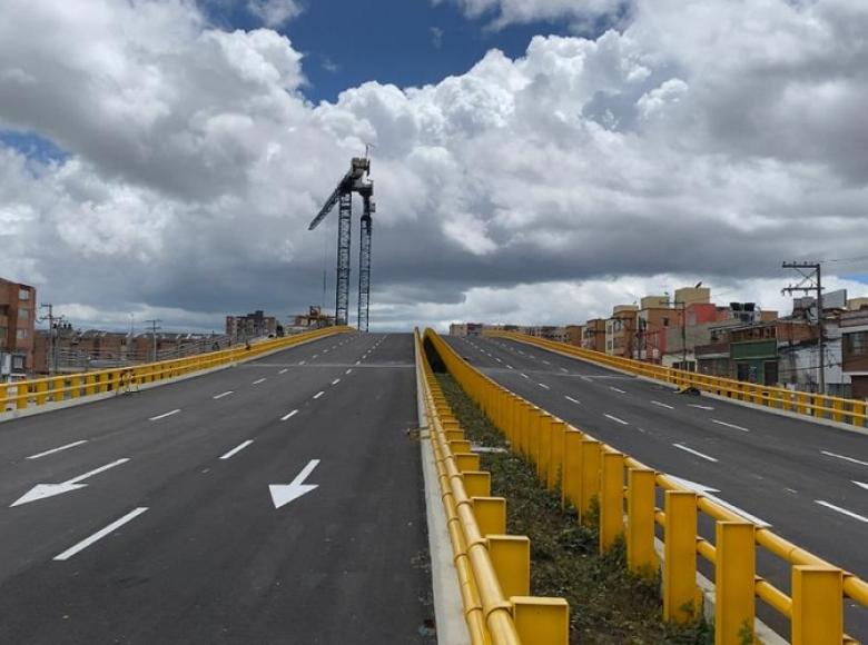 Cuando sea entregada en su totalidad los ciudadanos contarán con dos puentes vehiculares y uno peatonal - Foto: IDU