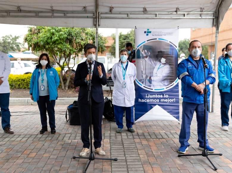 El 25 de enero de 2021, Bogotá adelantó con éxito el primer simulacro de vacunación contra la COVID-19 en el Hospital el Tintal.